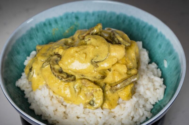 Bifinhos com cogumelos e mostarda